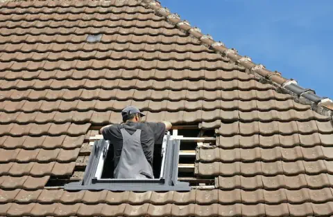 Pose de velux - Montperreux